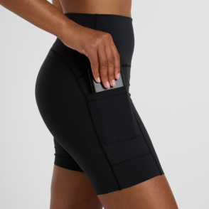 Shorts "Sleek Pocket"