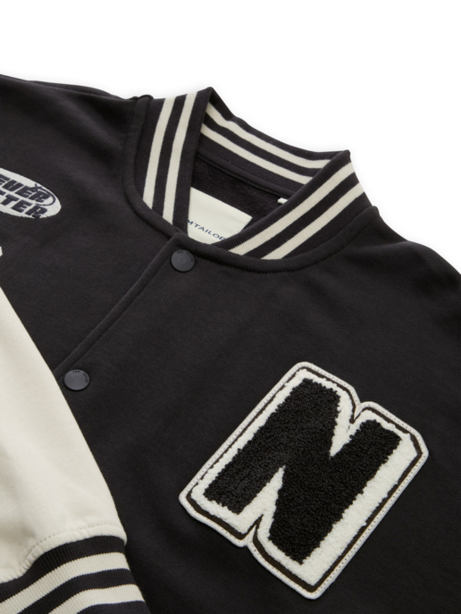 Collegejacke