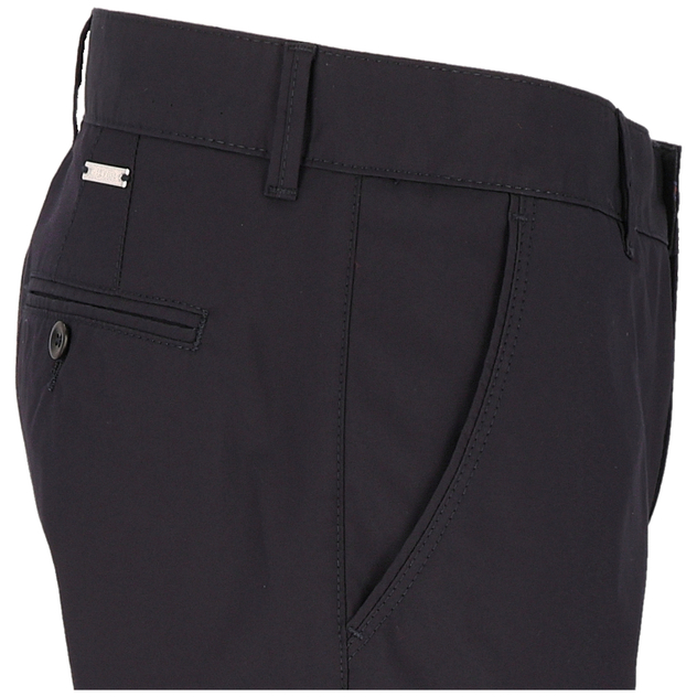 Chino "Lou"