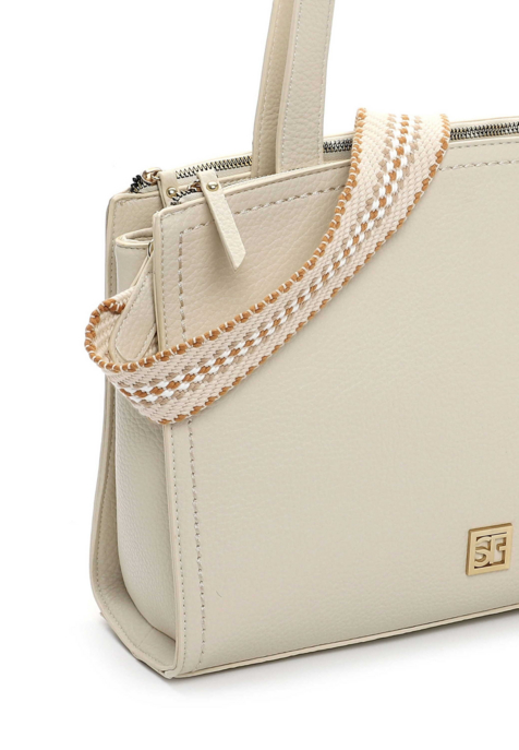 Shopper "Amey"