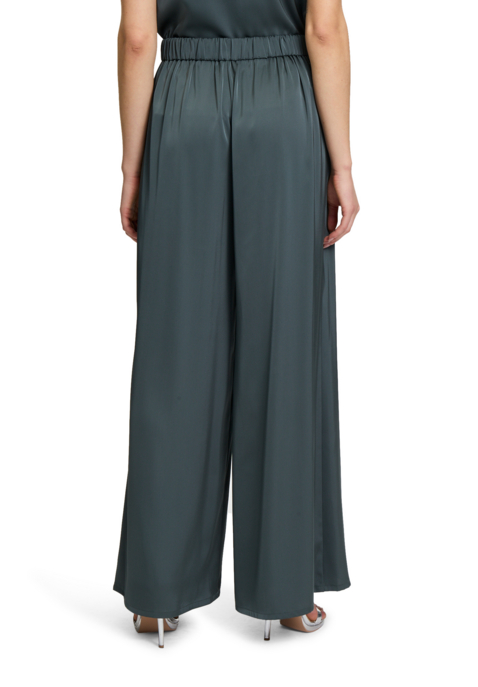 Satinhose