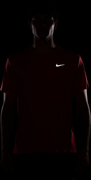 Laufshirt "Nike Dri-FIT UV Miler"