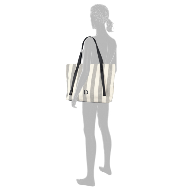 Shopper "Jett"