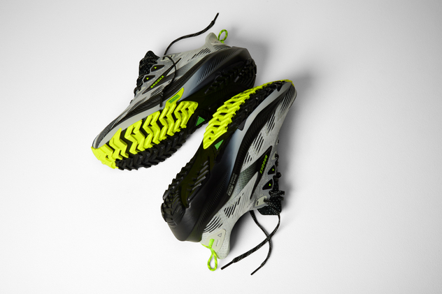 Laufschuhe "Ghost Trail"