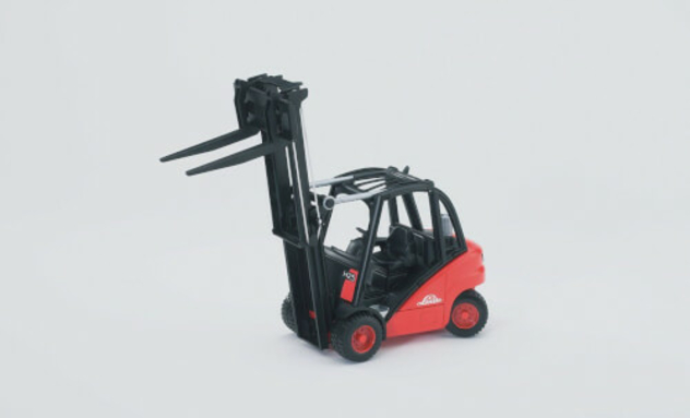 Baufahrzeug-Modell "Linde Gabelstapler H360D + 2 Paletten"