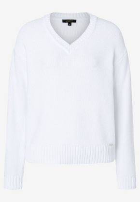 Pullover with V-Neck