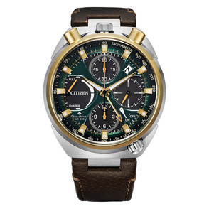Uhr "Titan"
