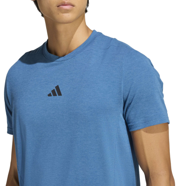 T-Shirt "Designed for Training"