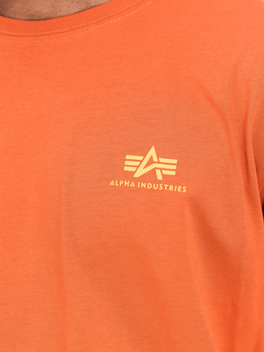 T-Shirt "Basic T Small Logo"