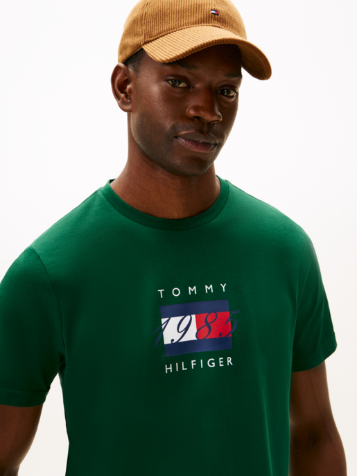 T-Shirt "Linear Flag"