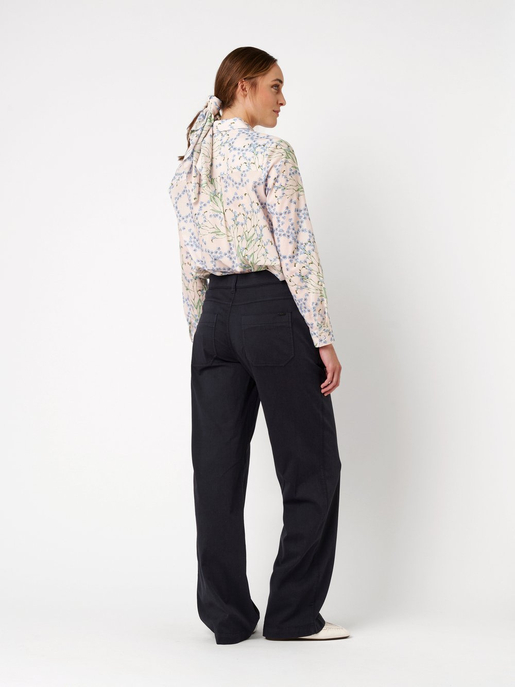 Hose "Liv"