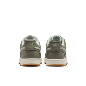 Sneaker "Court Vision Low"