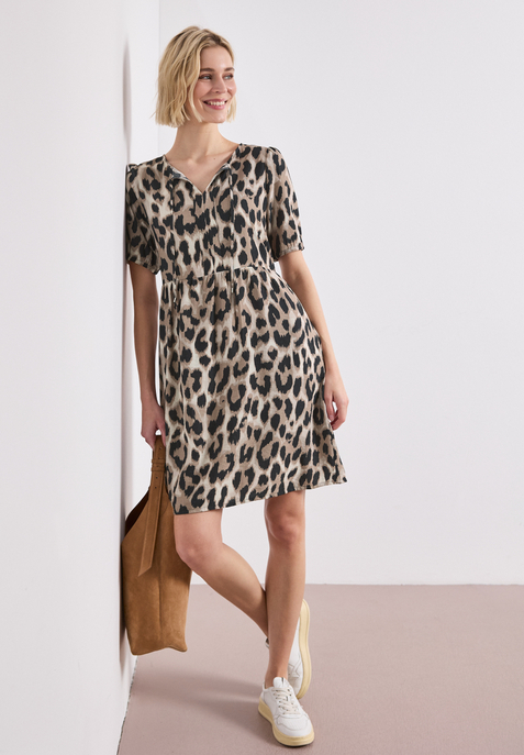 Kleid