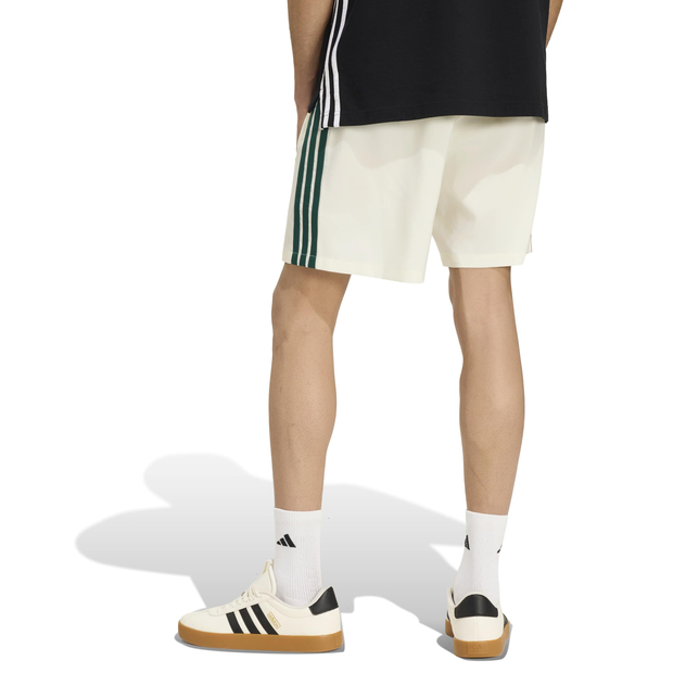 Shorts "Essentials Chelsea Lite"