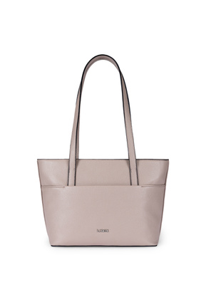 Shopper "Ella"