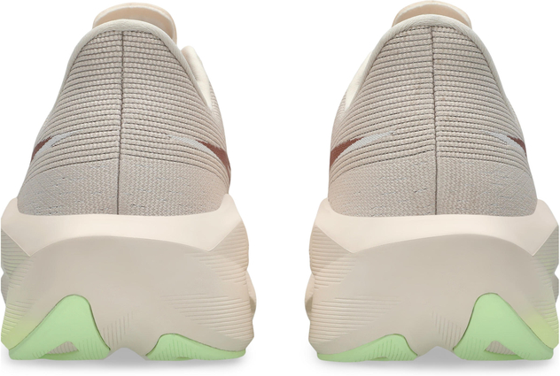 Laufschuh "Novablast 6"