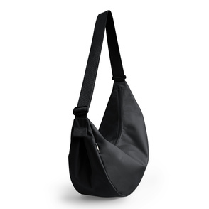 Umhängetasche "Moon Bag Large"