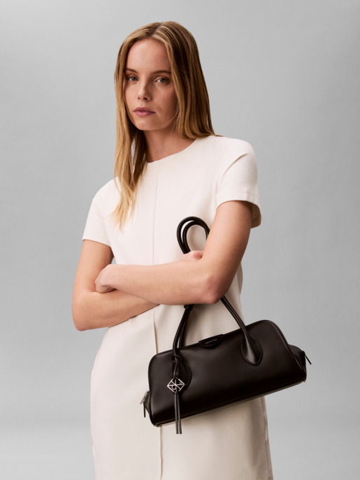 Schultertasche