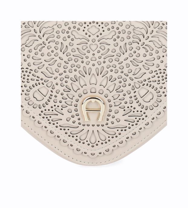 Herztasche "Lace"