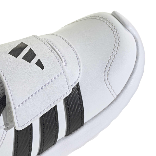 Sneaker "VL Move CF"
