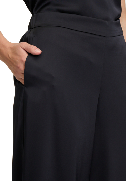 Satinhose
