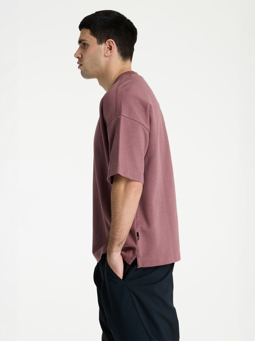 T-Shirt "Dagger"
