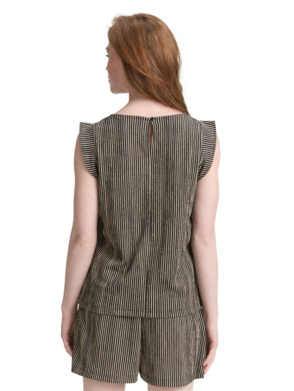 Top "Loose Fit"