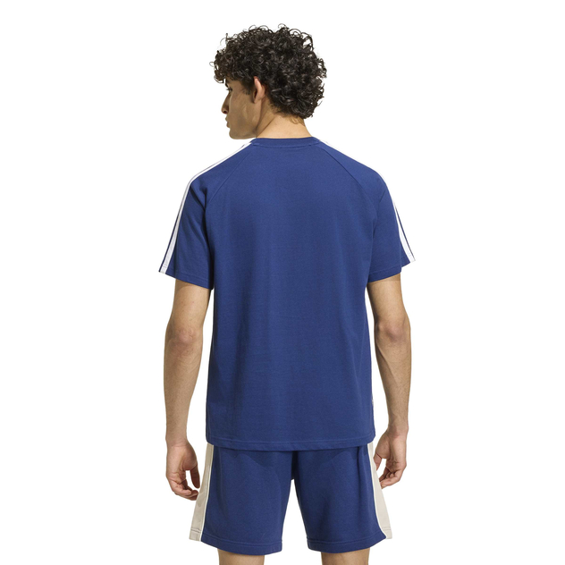 T-Shirt "Seasonal Essentials"