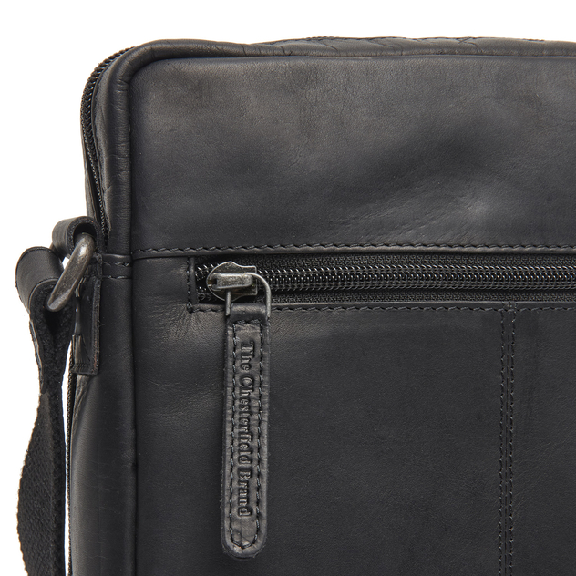 Schultertasche "Montira"