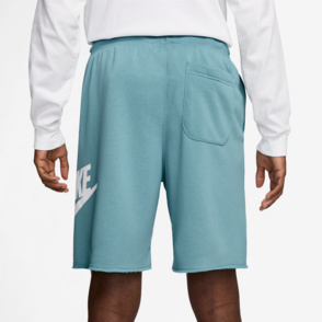 Shorts "Nike Club Alumni"