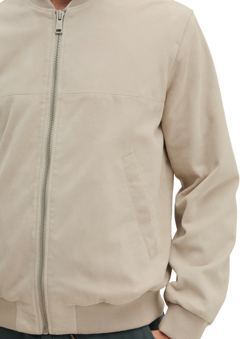 Jacke