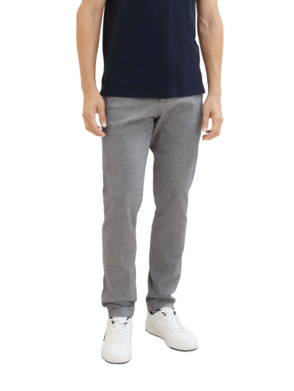 Chino "Travis"