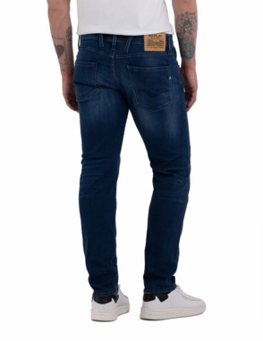 M914 .000.41A 783