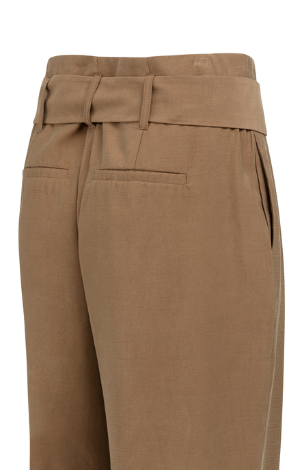 Hose mit Schalgürtel