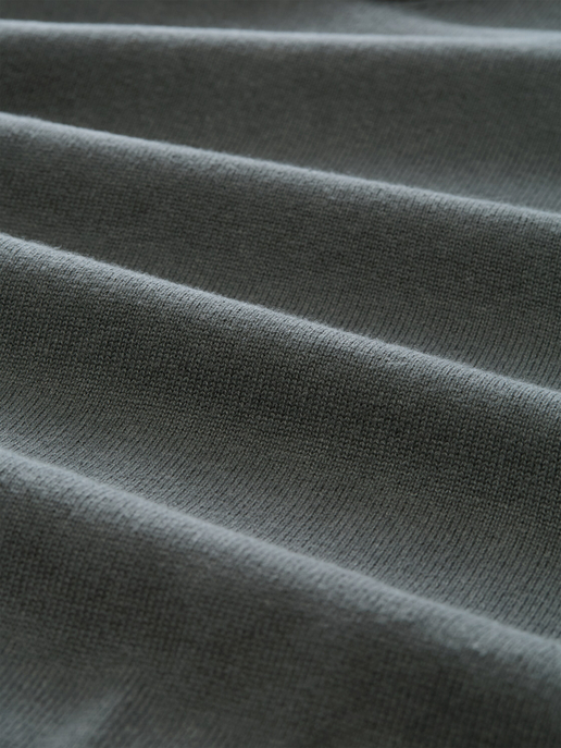Sweater "basic v-neck"