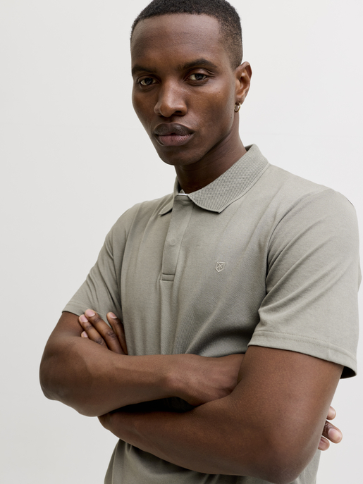 Polo "JWHCCRODNEY"