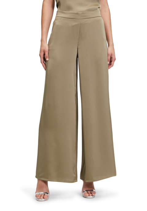 Satinhose