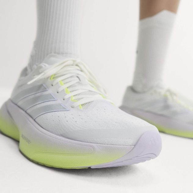 Laufschuh "Supernova Rise 3"