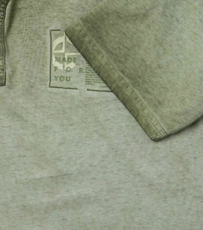 Henleyshirt