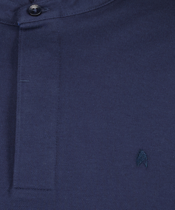Stehkragen-Shirt mit Knopfleiste