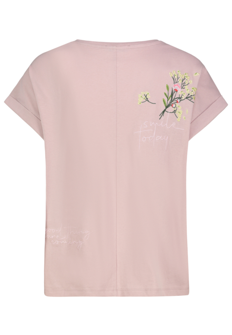 T-Shirt "Love Always Wins"
