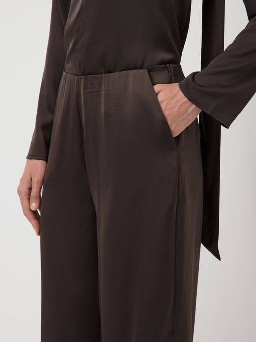 Satinhose "YASPella"
