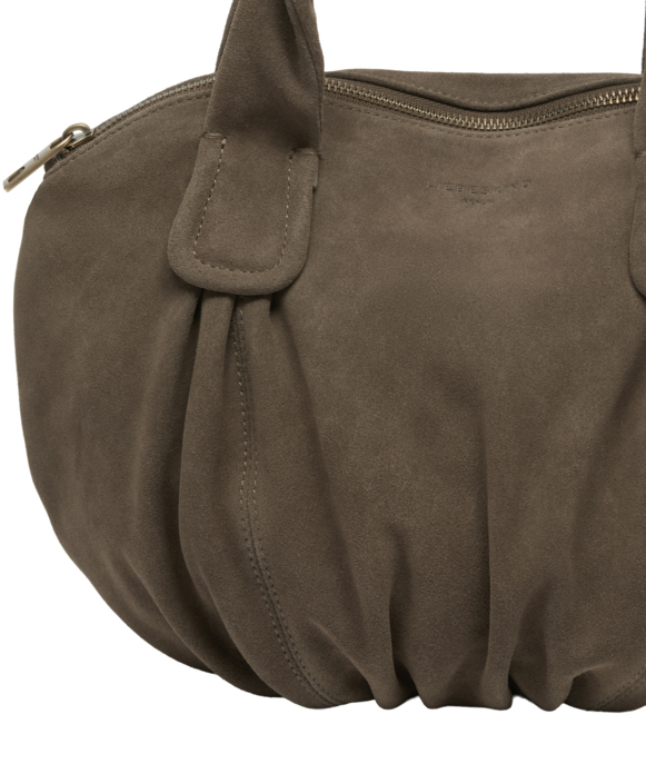Shopper "Lucy"
