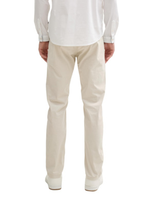 Chino "tapered"