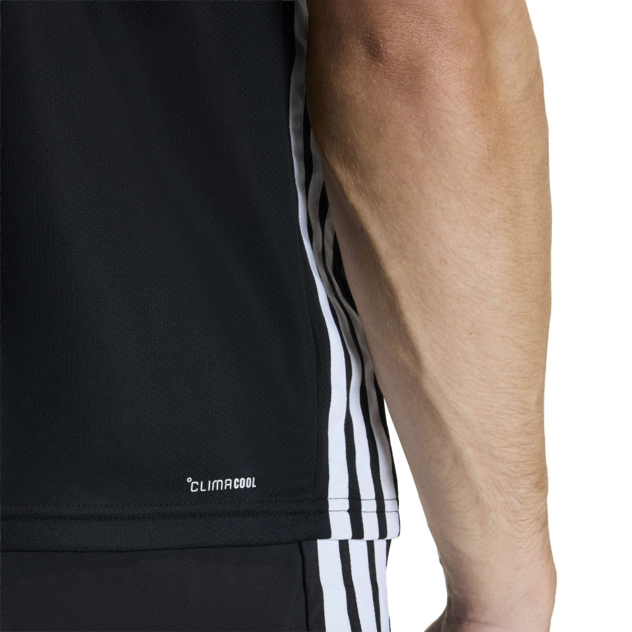 T-Shirt "Workout Essentials Base"