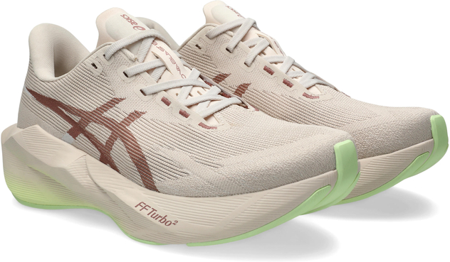 Laufschuh "Novablast 6"