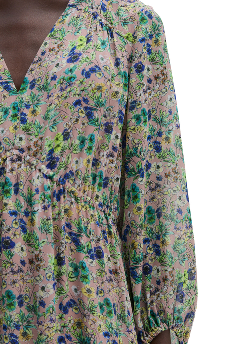 Kleid