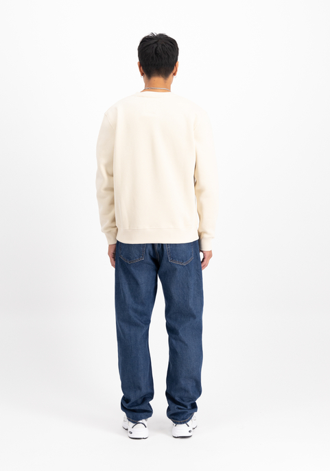 Sweater "Basic Small Logo"
