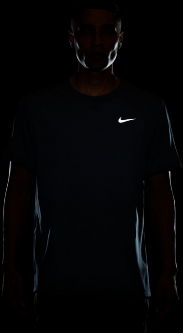 Laufshirt "Nike Dri-FIT UV Miler"